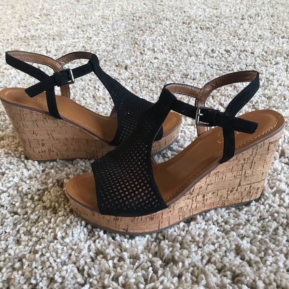 SALE🔖✨ Franco sarto wedge sandal